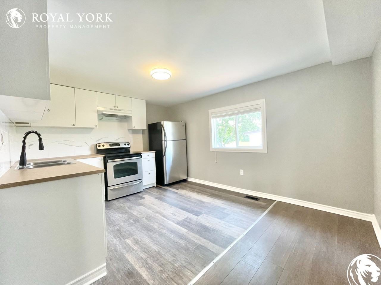 4361 Sixth Ave #B - Photo 2 of 37