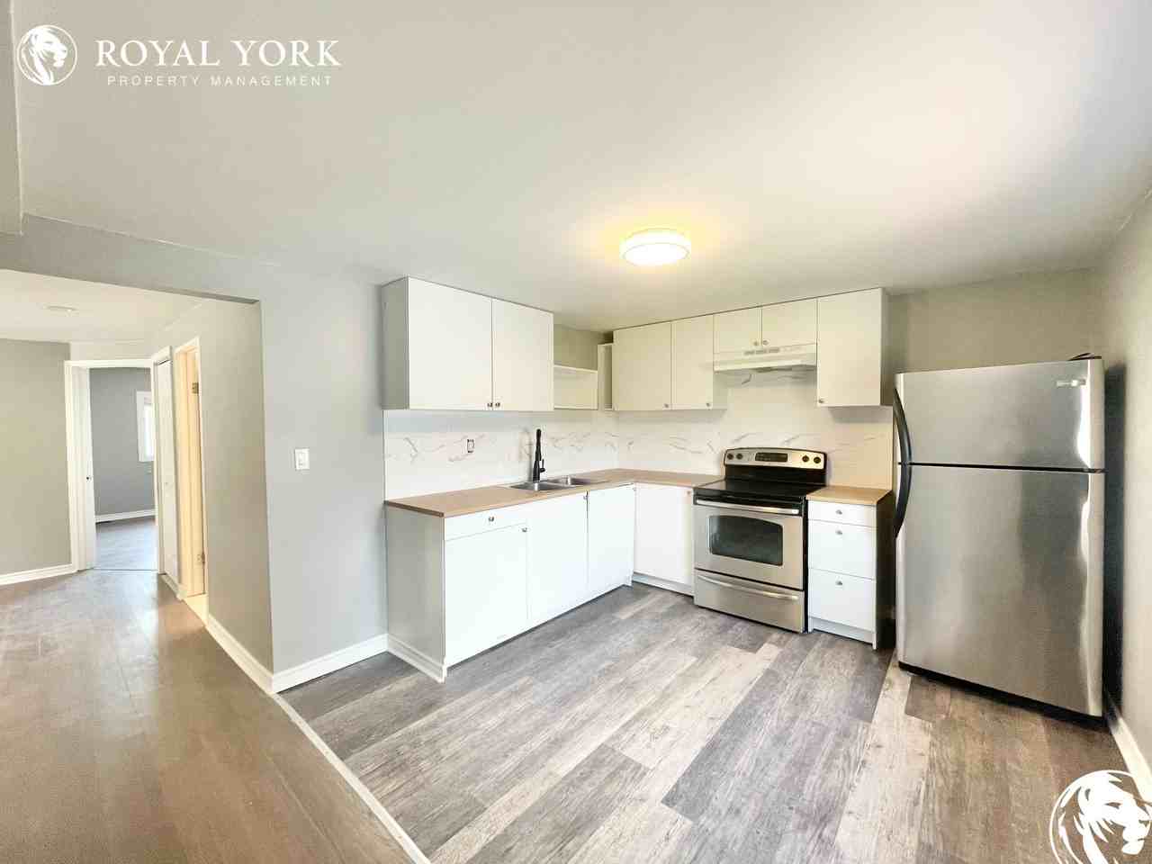 4361 Sixth Ave #B - Photo 3 of 37