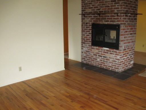 2733 SE 78th Ave - Photo 2 of 11