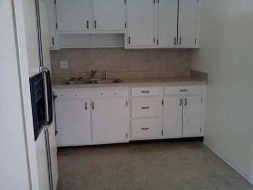 4952 Azalea Dr - Photo 3 of 7