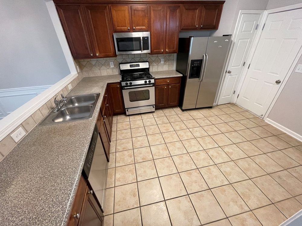 13340 Marrywood Ct - Photo 2 of 29