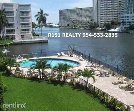 2881 NE 32nd St - Photo 2 of 8