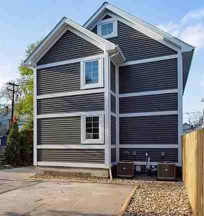 3109 Hancock Avenue - Photo 2 of 50