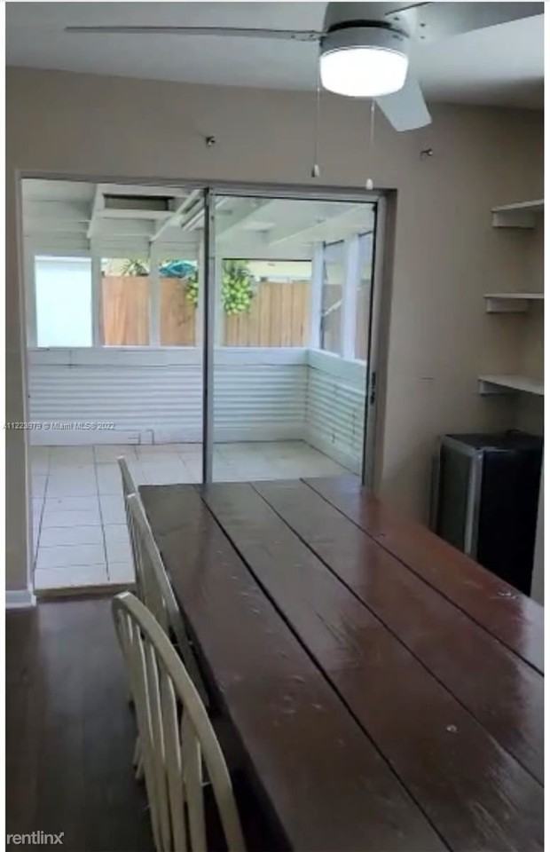 4520 Sw 34th Ave - Photo 3 of 17