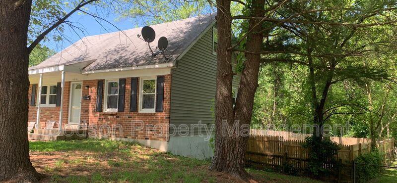 4516 Kenwood Dr - Photo 2 of 21