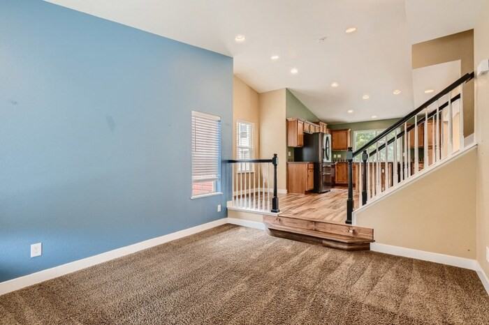 3830 Blackwood Ln - Photo 3 of 18