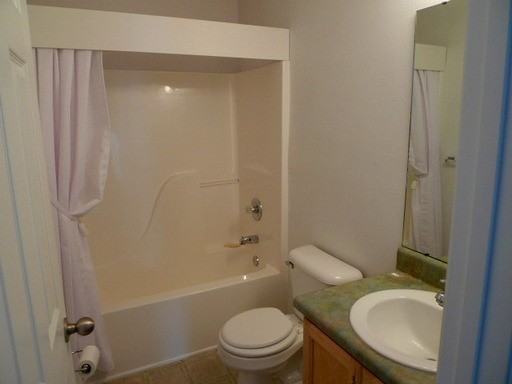 13329 Moriah Dr - Photo 3 of 21