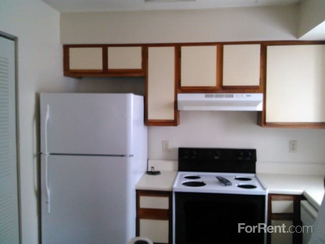 Clover Village at White Bluff - Photo 2 of 11