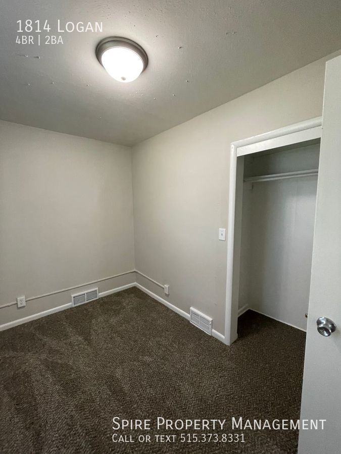 1814 Logan Ave - Photo 3 of 13