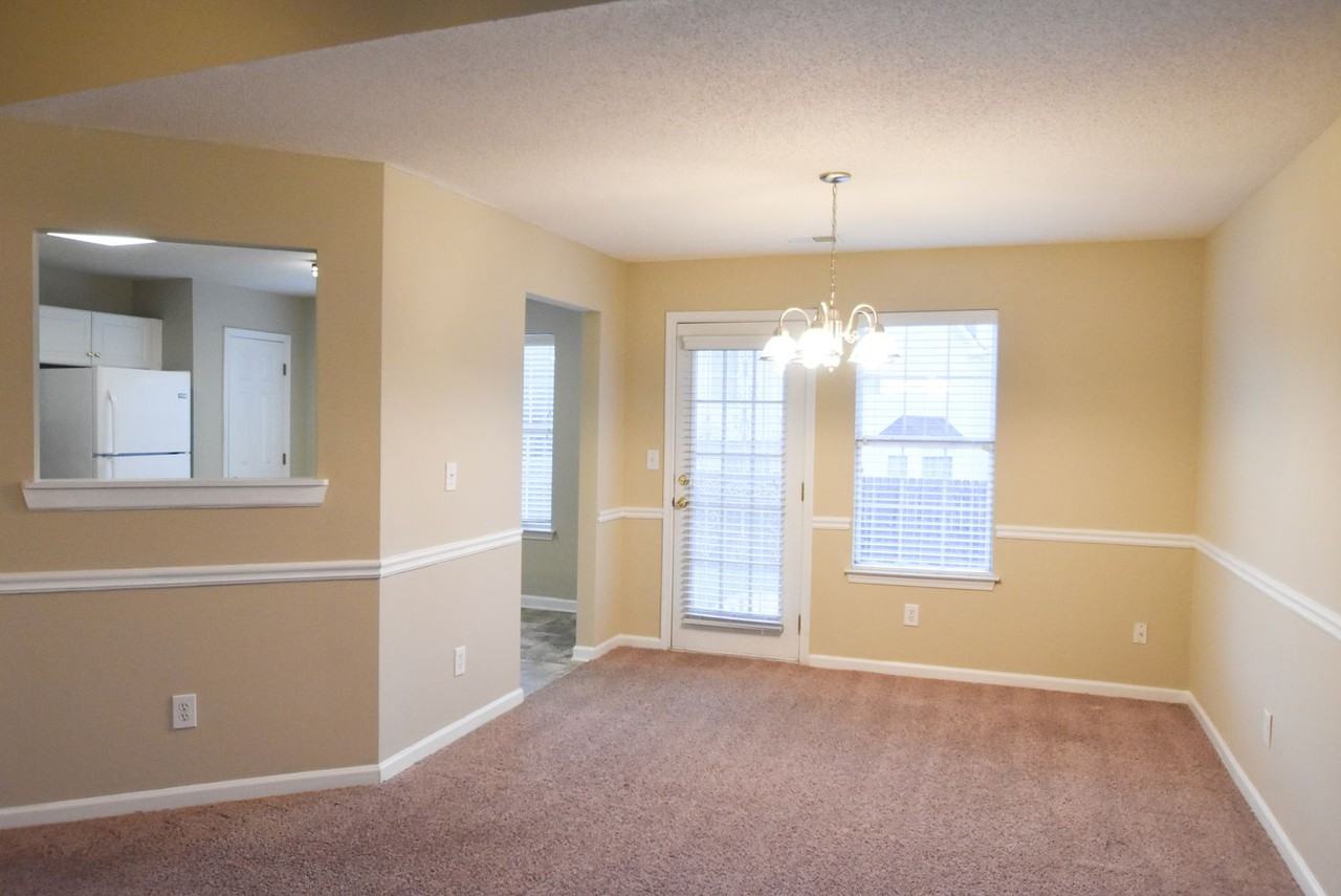 645 Rayella Dr - Photo 3 of 10