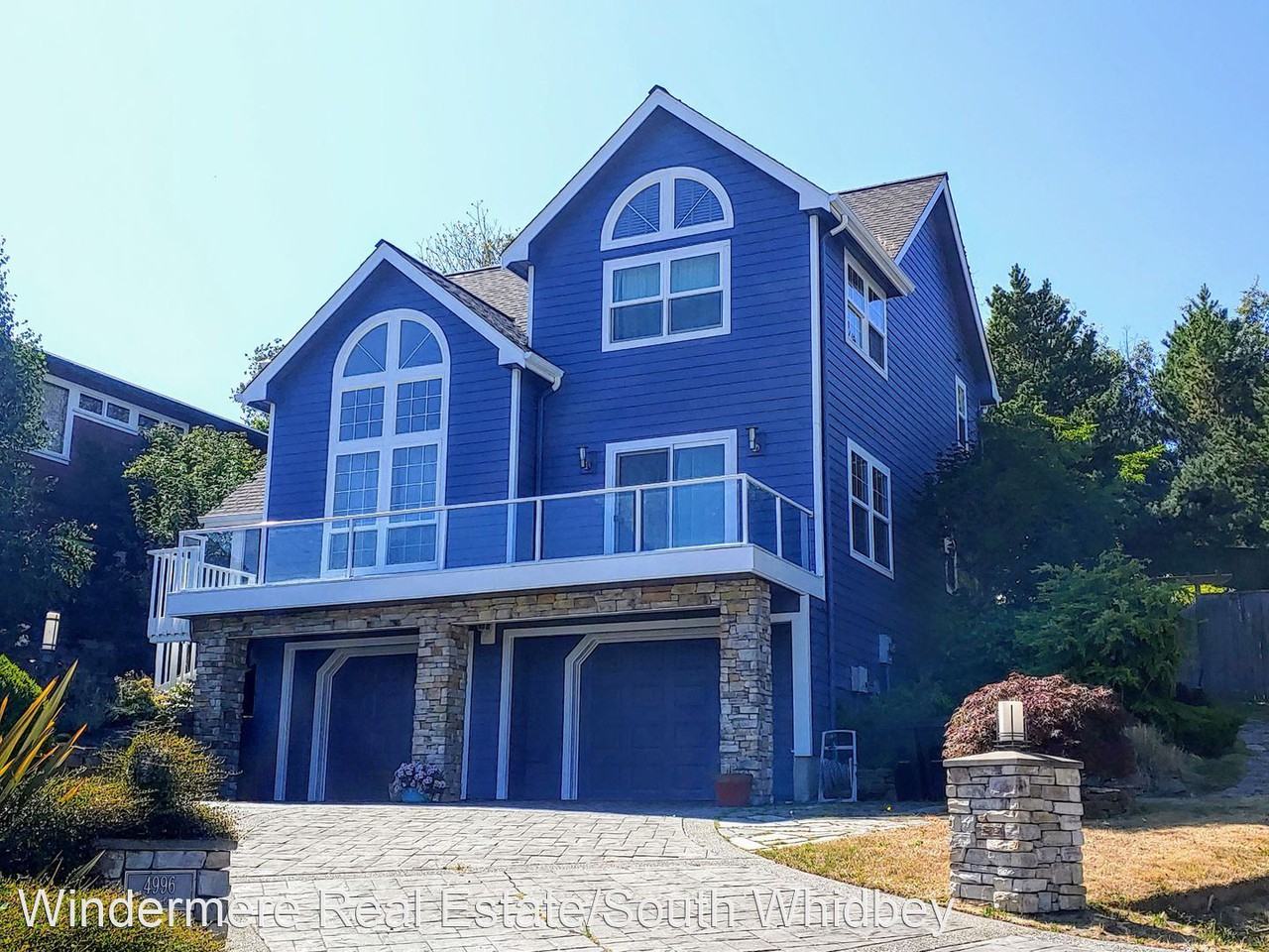 4996 Lilac Dr - Photo 2 of 29