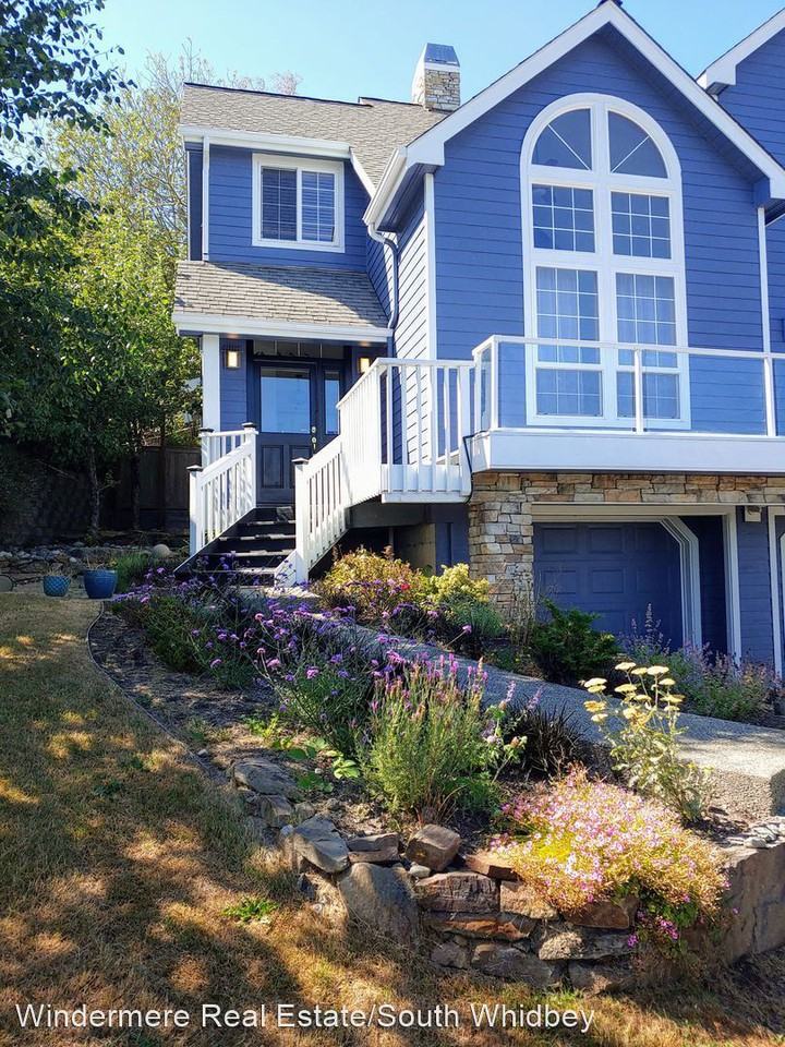 4996 Lilac Dr - Photo 3 of 29