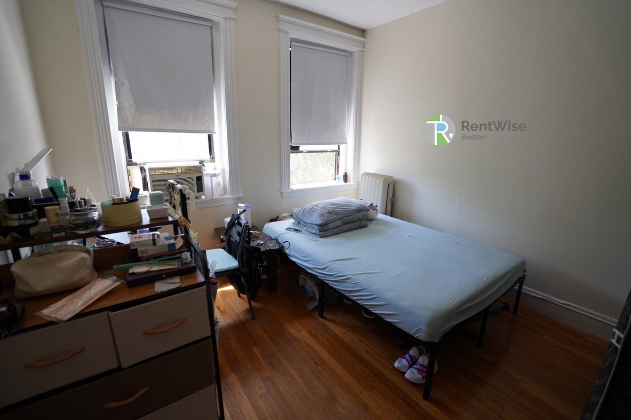 1160 Commonwealth Ave #48