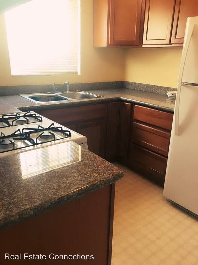 1307 Madera Ave - Photo 2 of 10