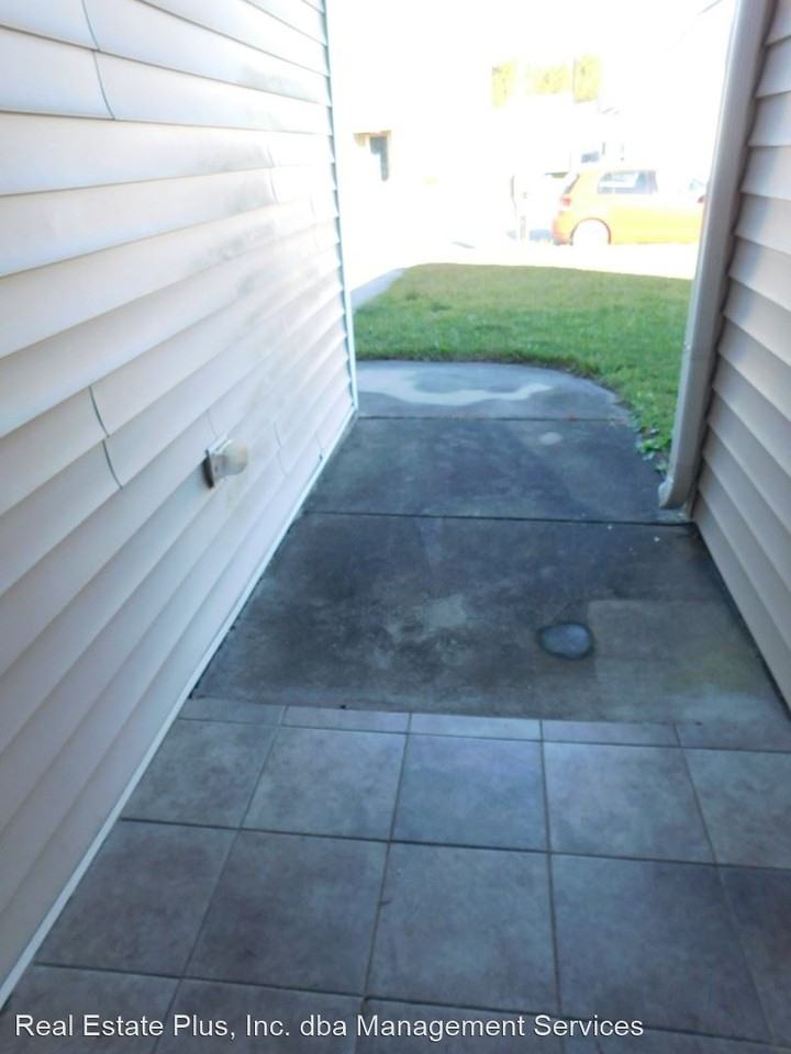 114 Crooked Run Dr - Photo 3 of 30