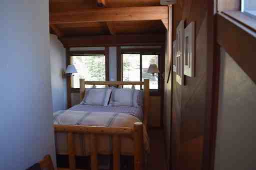 3810 Summit Rd - Photo 3 of 4