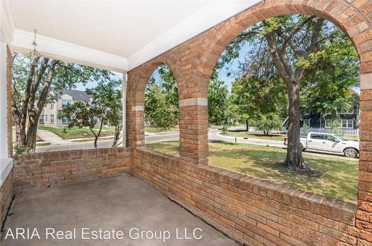 1724-1726 NW 18th St. - Photo 3 of 15