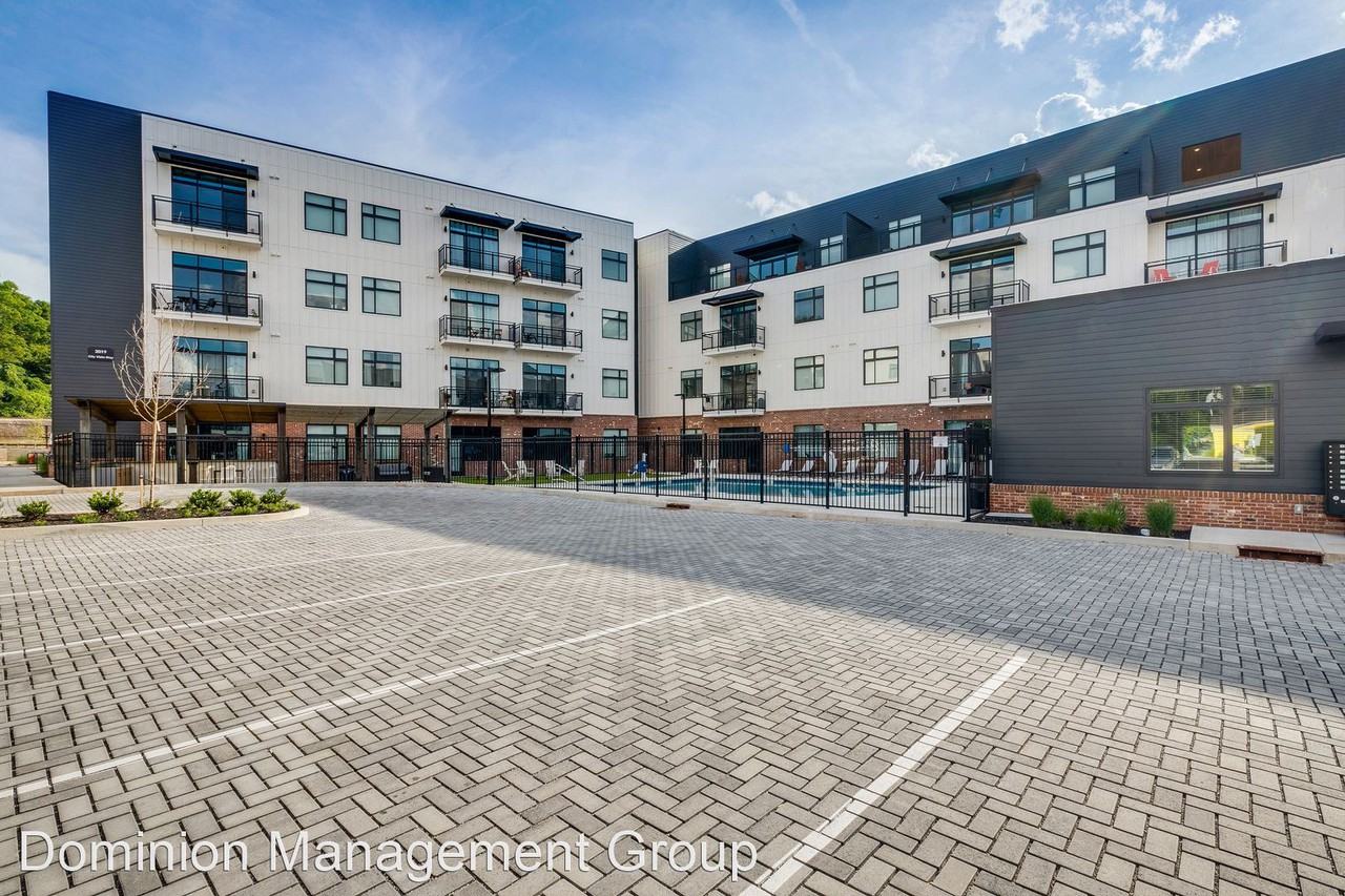 2004 City Vista  Way - Photo 2 of 15