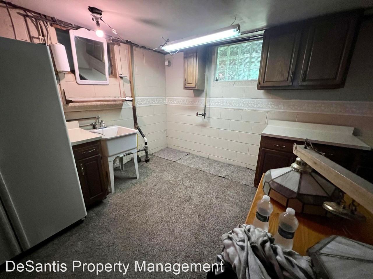 52 Russell St - Photo 3 of 23