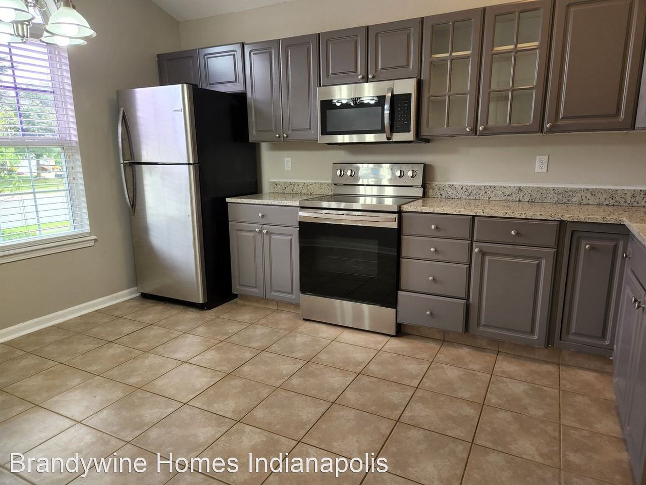 460 Polk Manor Dr - Photo 3 of 16