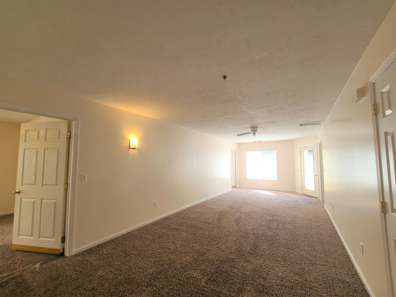 2101 University Commons Dr - Photo 2 of 17
