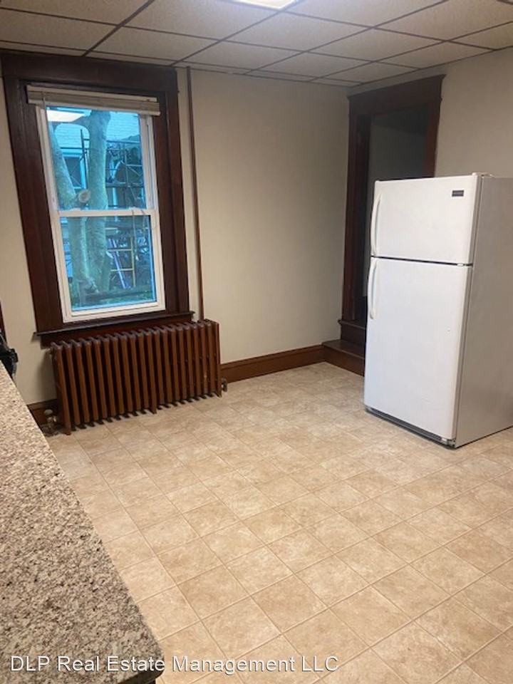 111-113 S Main Street - Photo 3 of 10