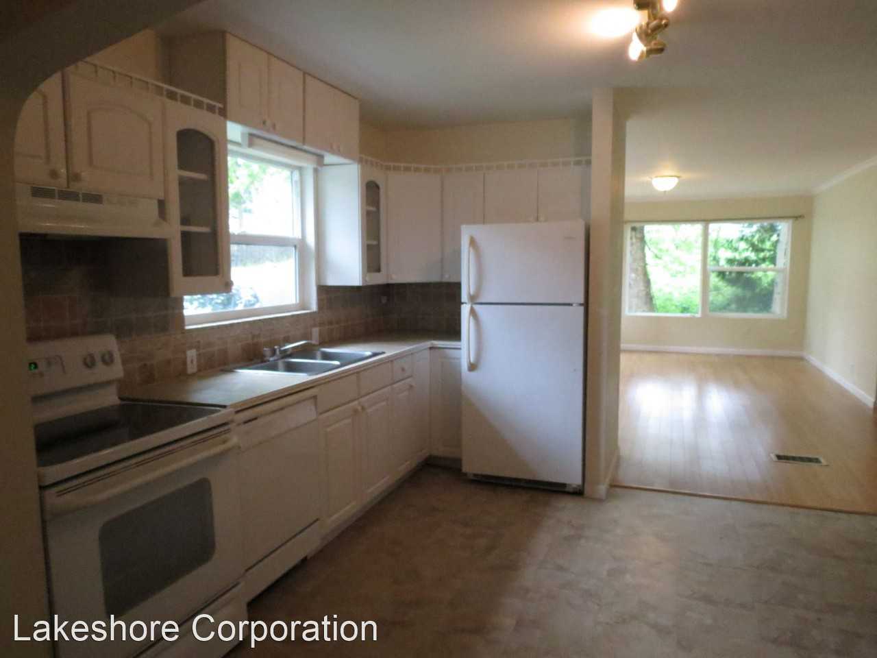 2321 Jackson Ave - Photo 3 of 10