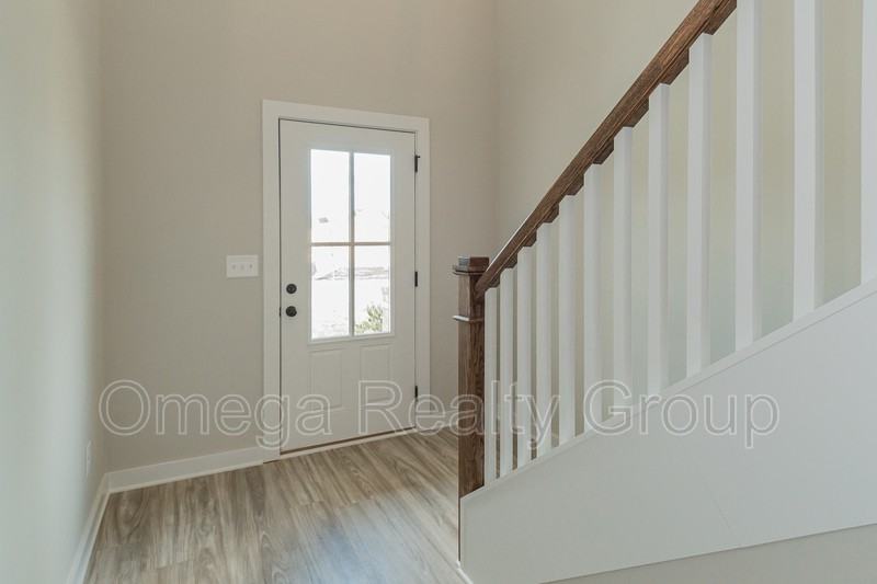 171 King Richards Way - Photo 7 of 44