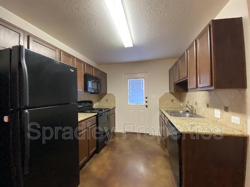5410 Developer Ct Unit B - Photo 3 of 10