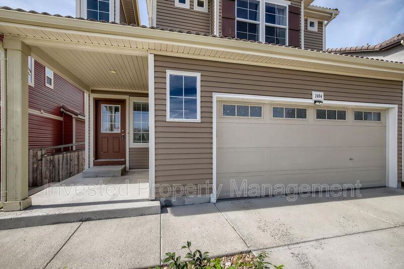 2484 Coach House Loop - Photo 5 of 29