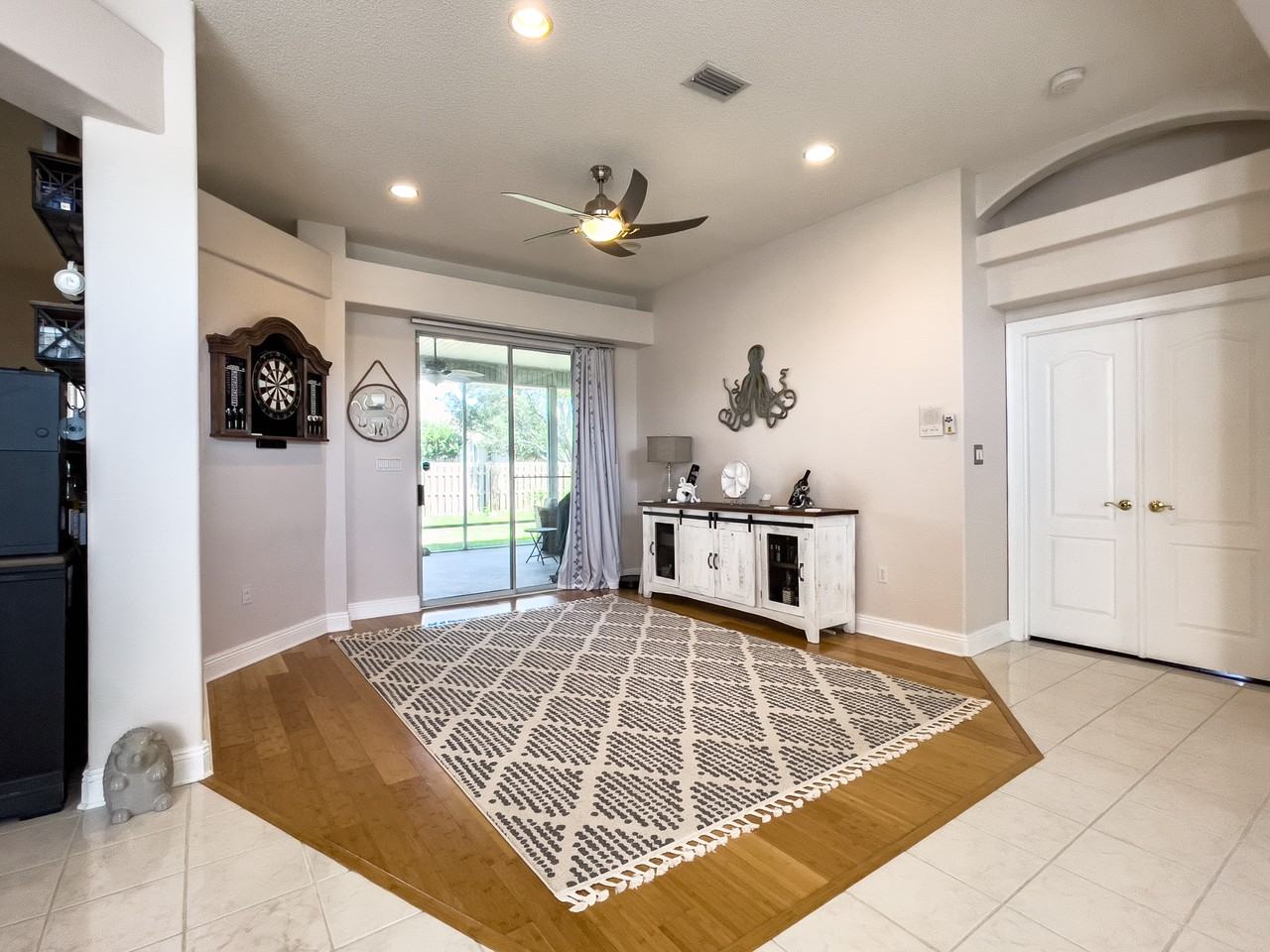 5092 Chandelle Dr - Photo 3 of 43
