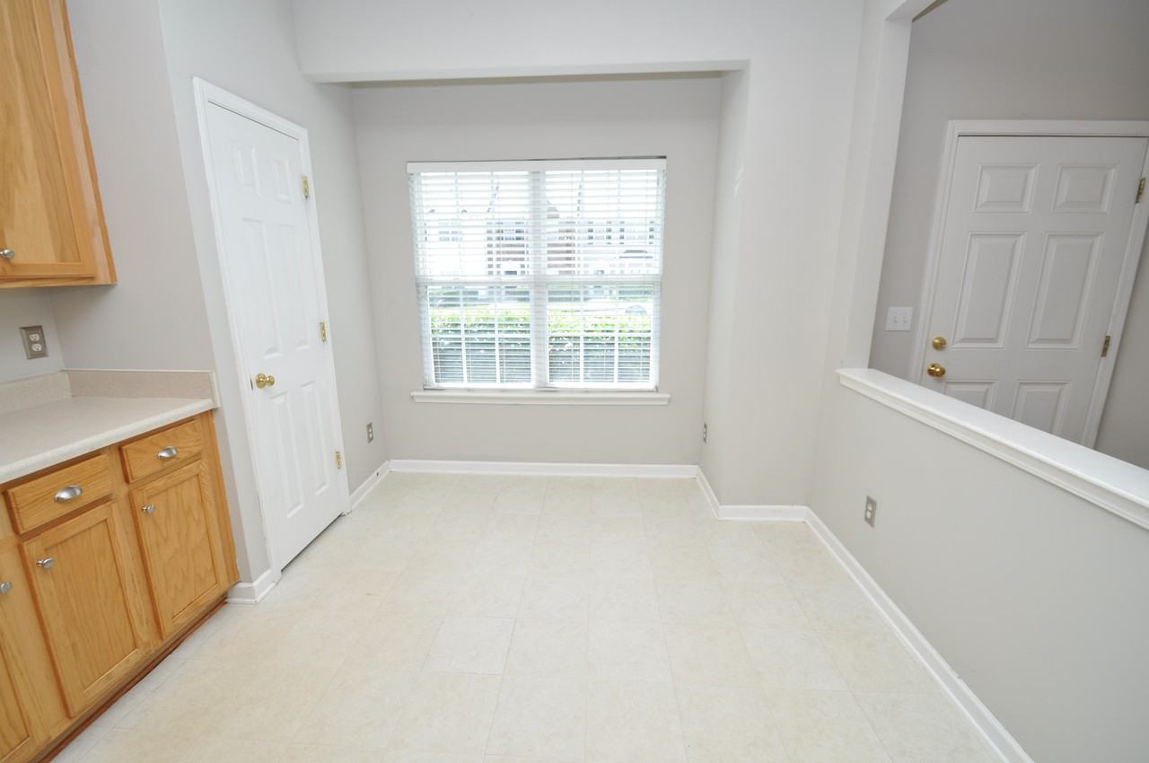 10945 Pendragon Pl - Photo 6 of 34