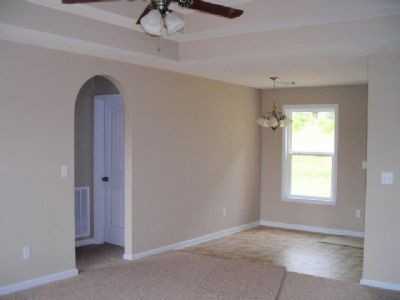 10976 Griffin Dr - Photo 2 of 4