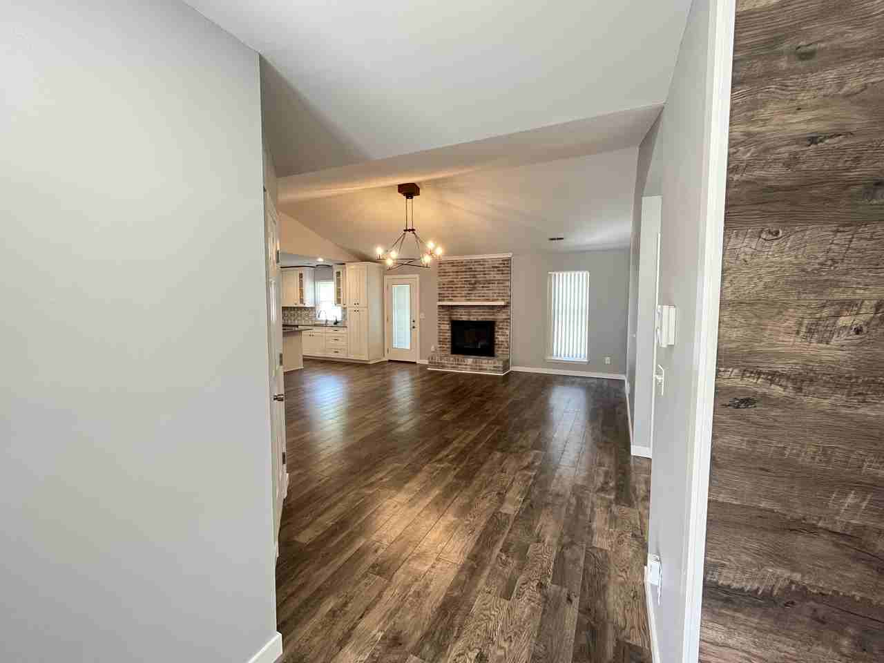 4901 Chartwell Dr - Photo 2 of 18