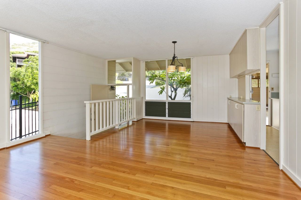 107 Kekaha Place - Photo 3 of 17