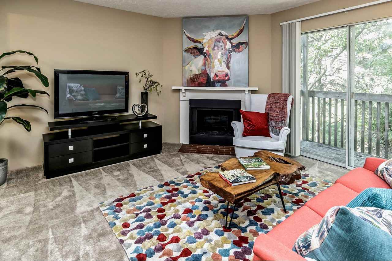 Fox Valley Apartments - Photo 2 of 35