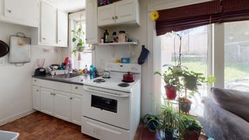 featured image of 23 Endicott Ave Apt 1r #1R