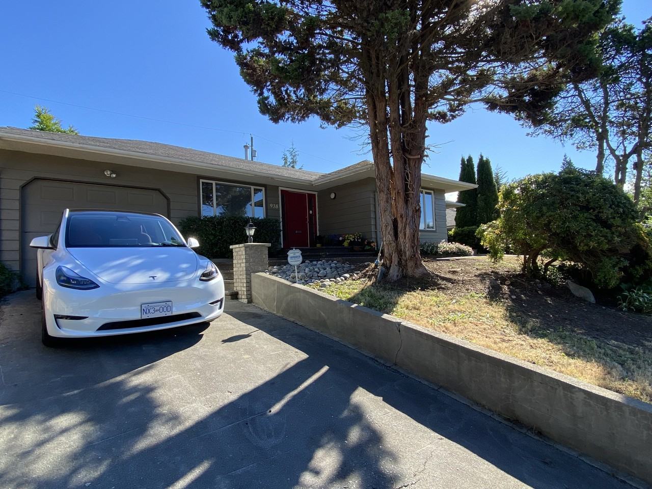 938 Leovista Avenue - Photo 2 of 17