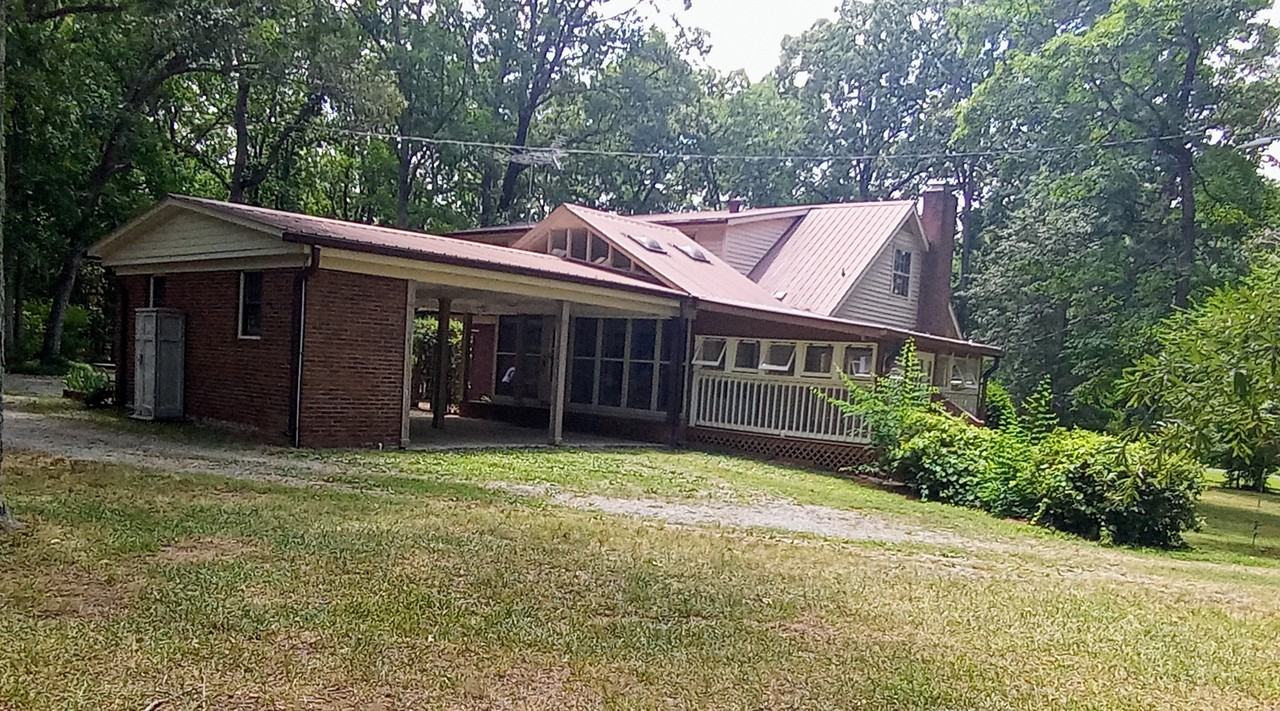 416 Old Williams Rd #1 - Photo 2 of 32