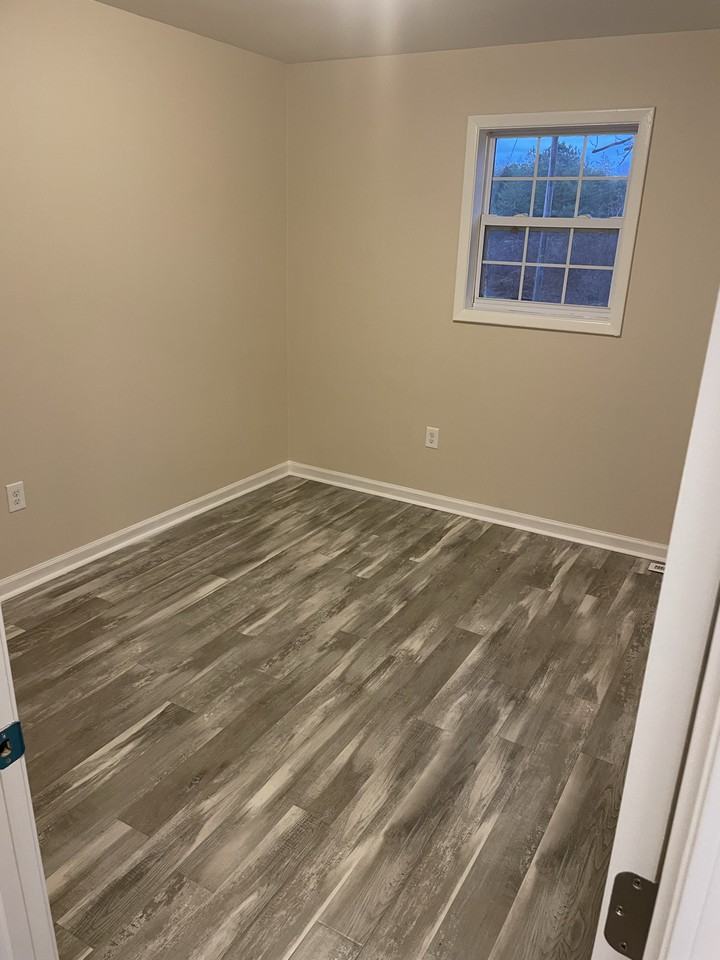 875 Owens Rd #B - Photo 6 of 13