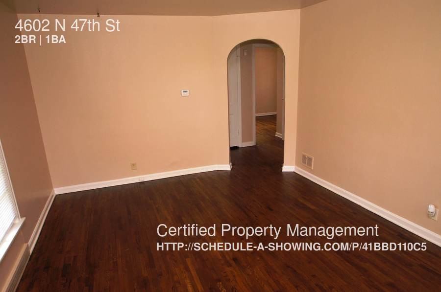 4602 N 47th St - Photo 2 of 17