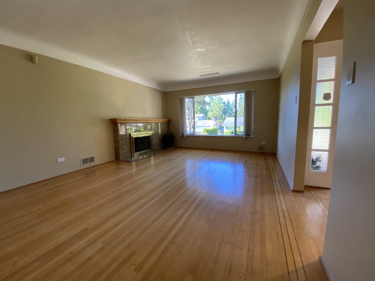 938 Leovista Avenue - Photo 3 of 17