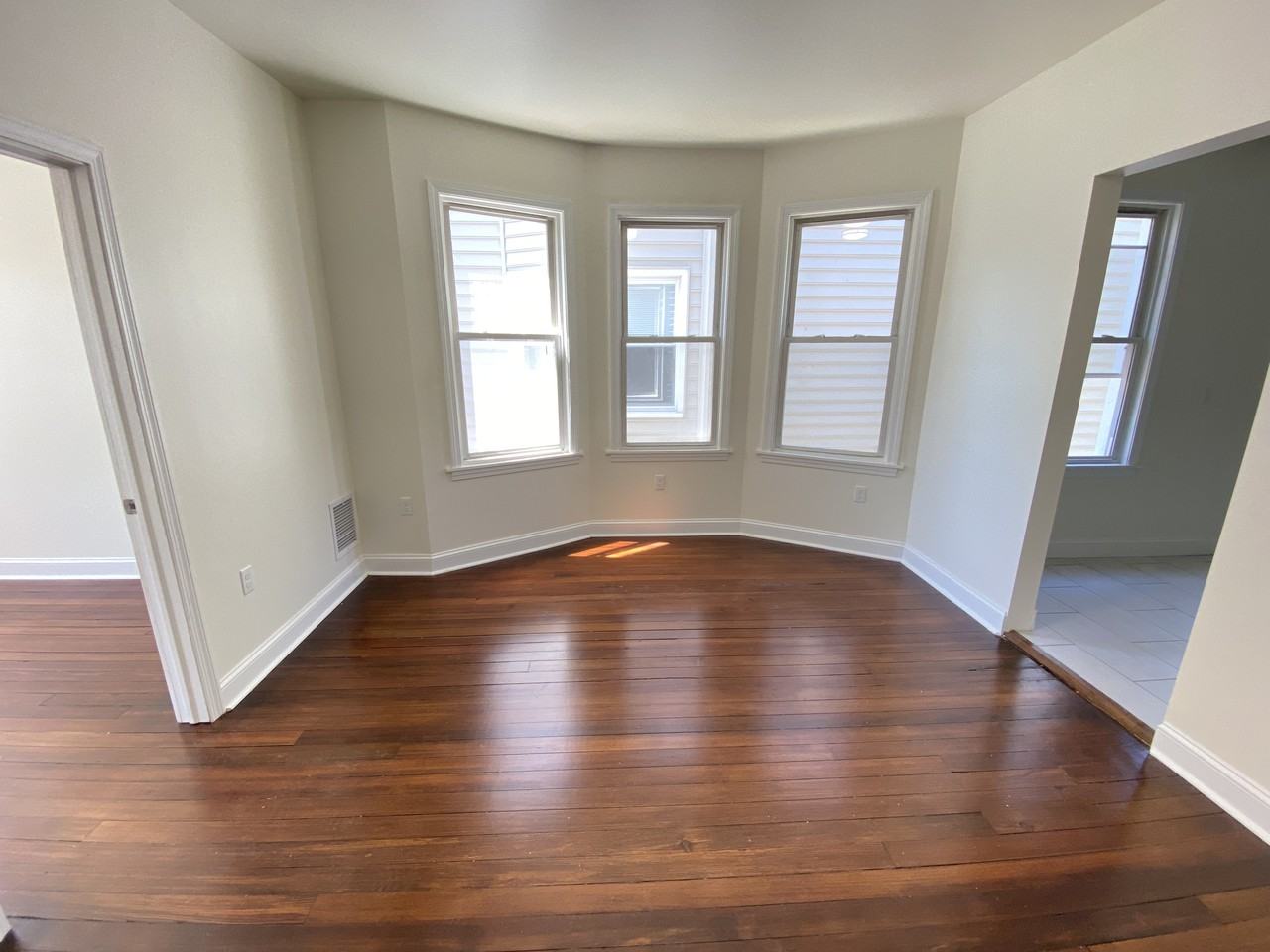 178 Foster Street - Photo 3 of 18