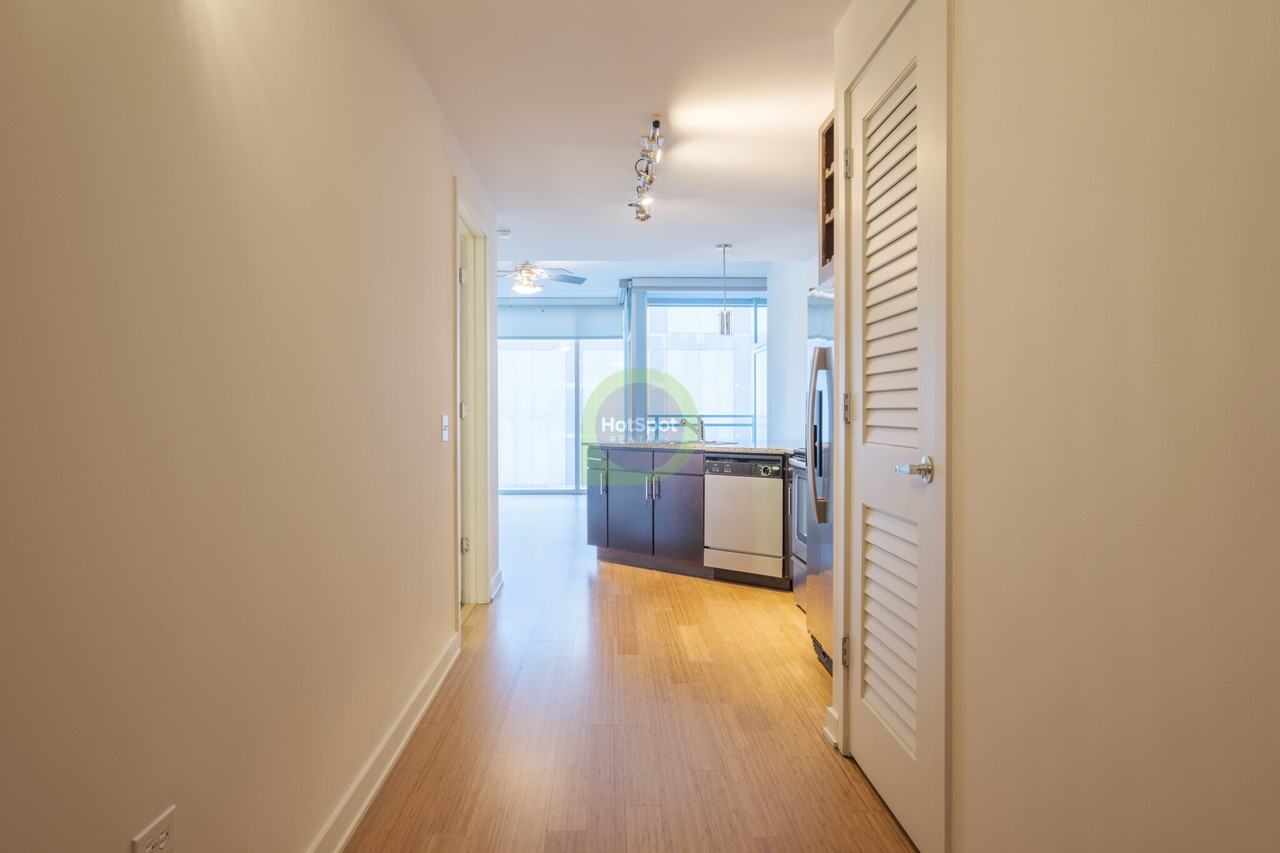 161 W Kinzie St - Photo 6 of 36