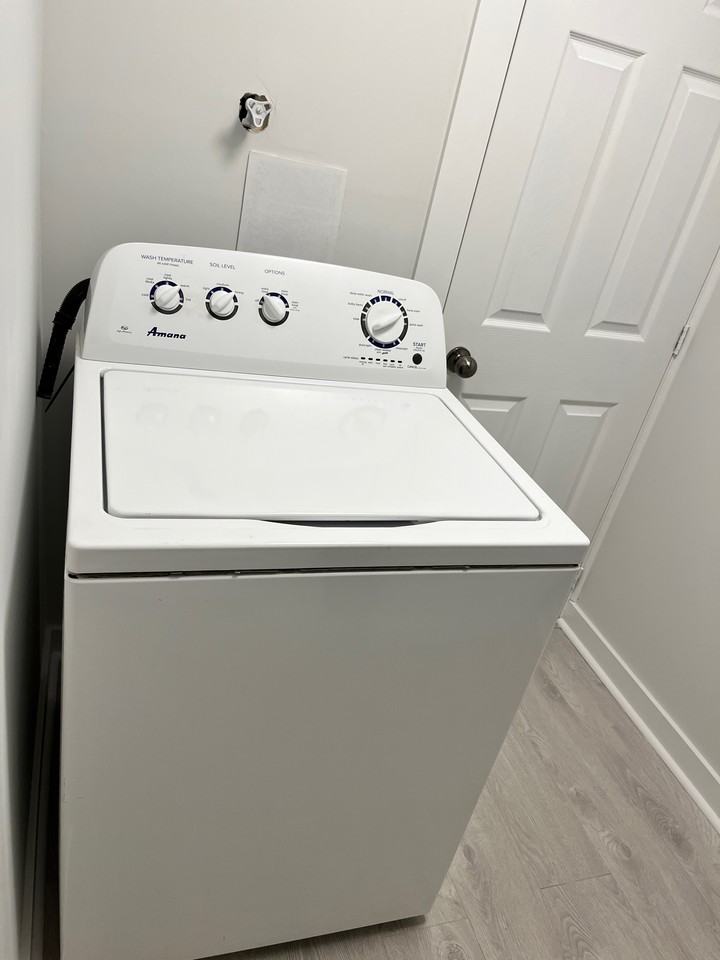 32 Huntington Drive - Photo 2 of 6