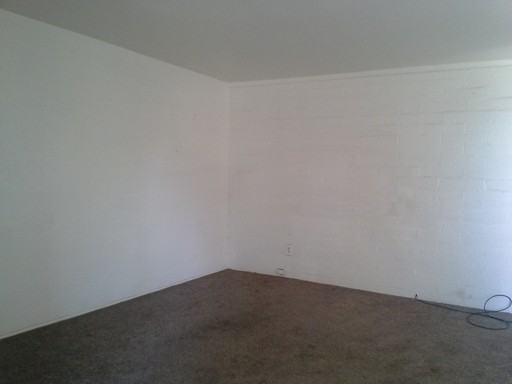 4421 E 32nd St - Photo 2 of 9