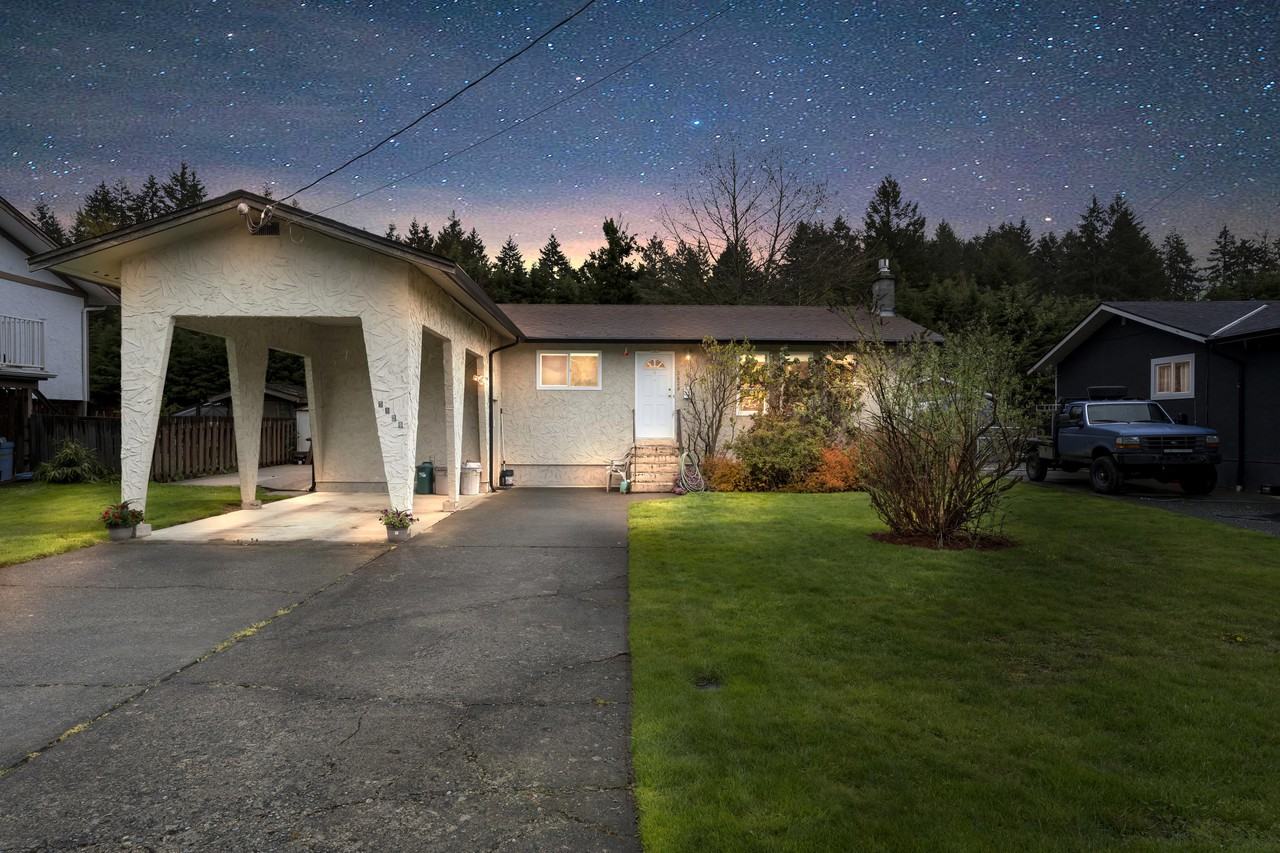 5829 Carmel Drive - Photo 2 of 14