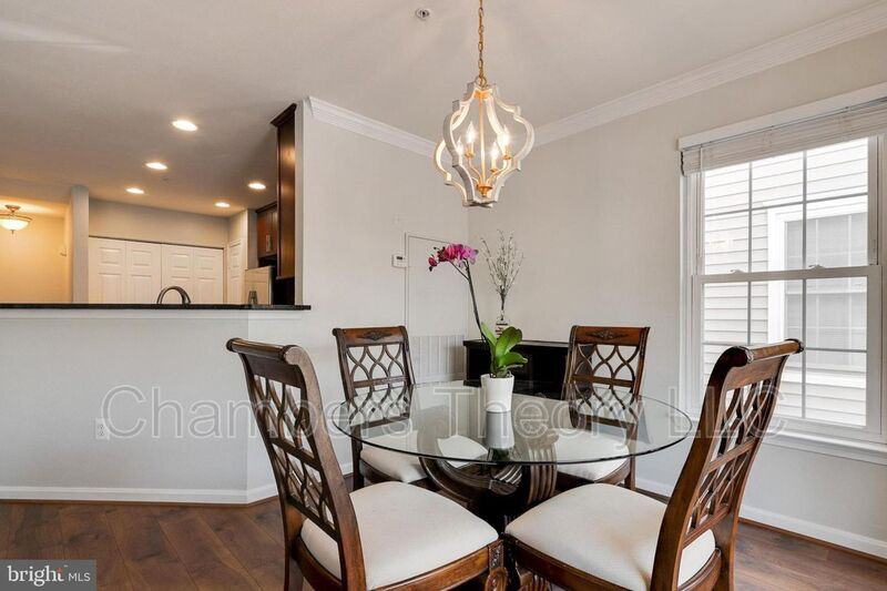 12813 Fair Briar Ln - Photo 3 of 34