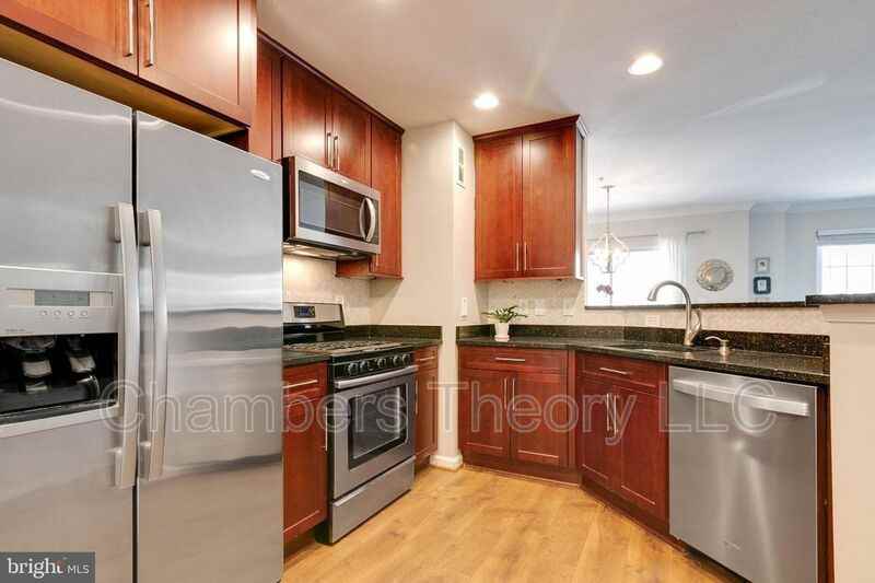 12813 Fair Briar Ln - Photo 5 of 34