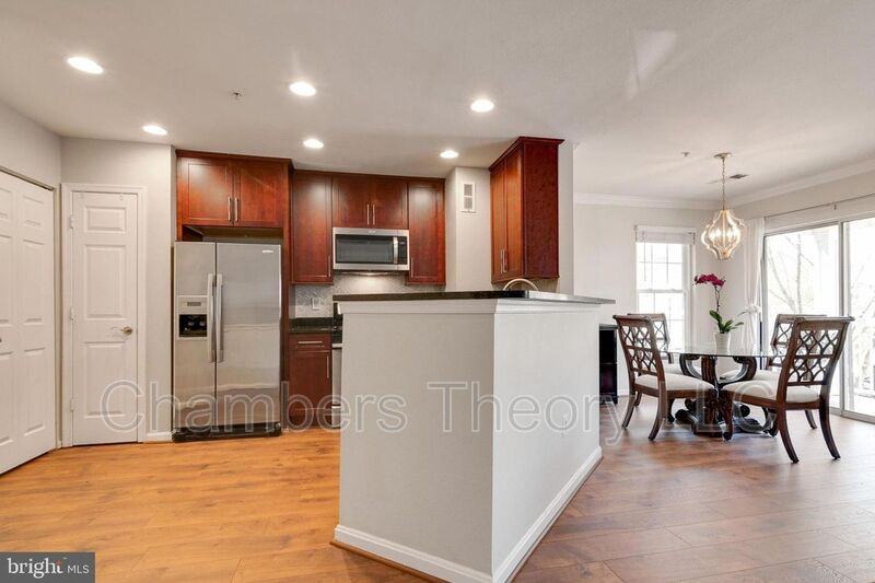 12813 Fair Briar Ln - Photo 6 of 34